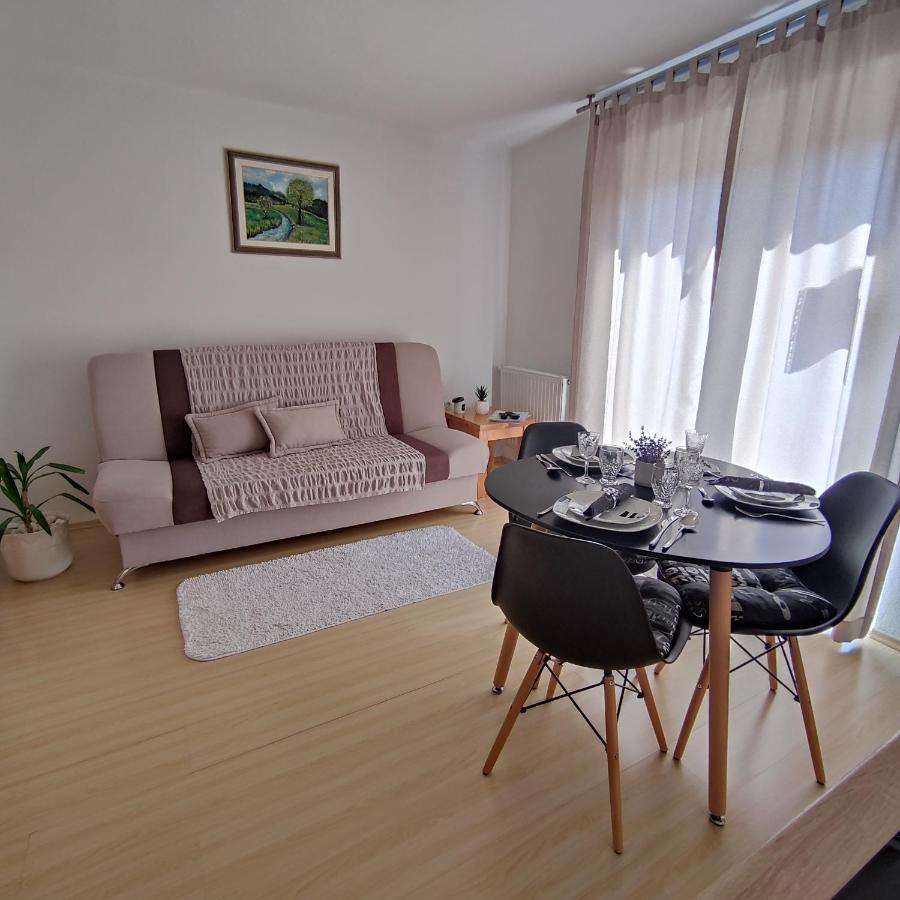 Apartments Sanja Rakovica Exteriör bild